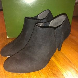 Coach and Four Suede Heels